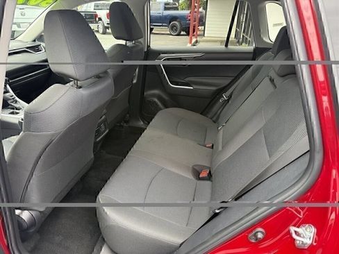 Used 2025 Toyota RAV4 LE AWD/4WD image 13