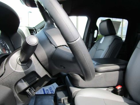 New 2025 RAM 3500 Tradesman image 20