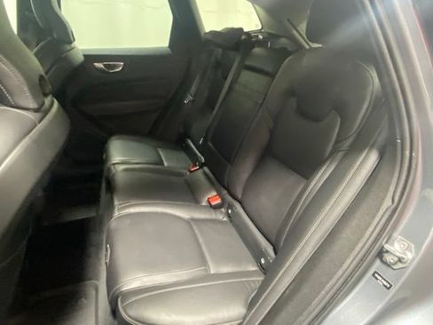 Used 2021 Volvo XC60 T5 Inscription AWD/4WD image 14
