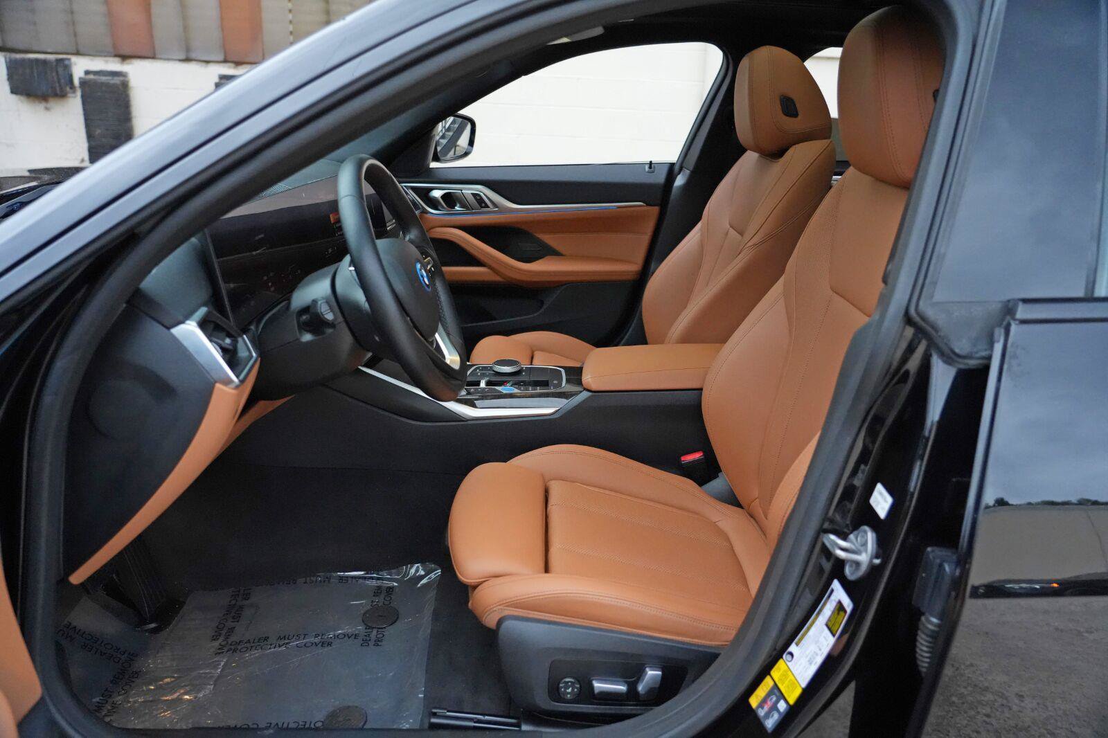 Used 2023 BMW i4 eDrive35 w/ Premium Package RWD image 17