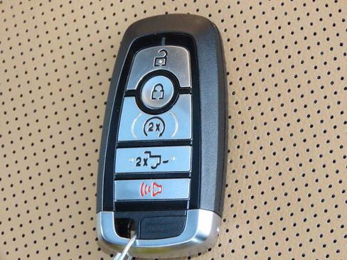 Certified 2024 Ford F350 Lariat w/ Lariat Ultimate Package image 40