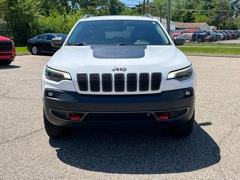 Used 2019 Jeep Cherokee Trailhawk w/ Cold Weather Group AWD/4WD image 8