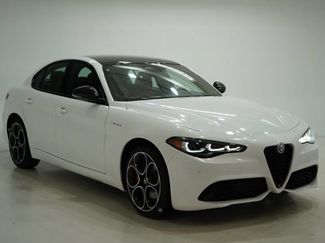 Used 2026 Alfa Romeo Giulia AWD video 1