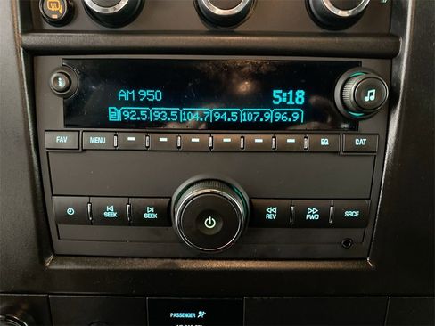 Used 2024 GMC Savana 2500 w/ Driver Convenience Package image 15