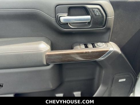 Used 2020 Chevrolet Silverado 1500 RST AWD/4WD image 88