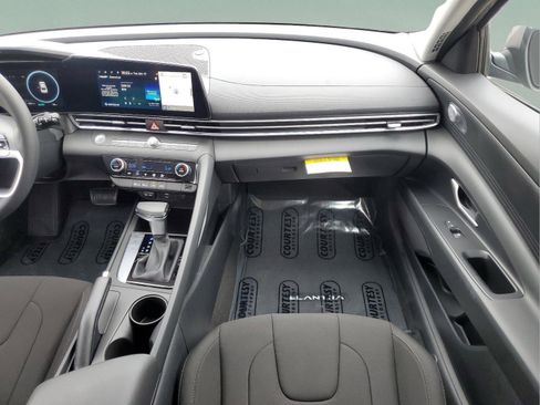 New 2026 Hyundai Elantra Sport image 15