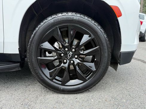Used 2023 Chevrolet Tahoe LT RWD image 45