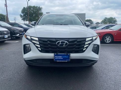 Certified 2024 Hyundai Tucson SE AWD/4WD image 3