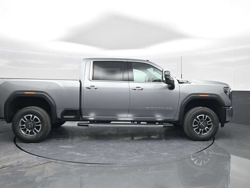 New 2026 GMC Sierra 2500 SLT w/ SLT Premium Package image 9