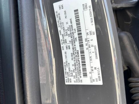 Used 2018 Ford F150 XLT w/ Equipment Group 302A Luxury AWD/4WD image 17