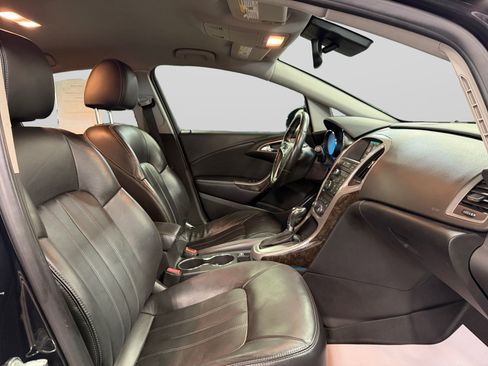 Used 2013 Buick Verano Leather FWD image 22