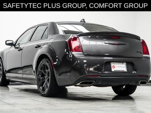 Used 2023 Chrysler 300 S w/ Comfort Group RWD image 13