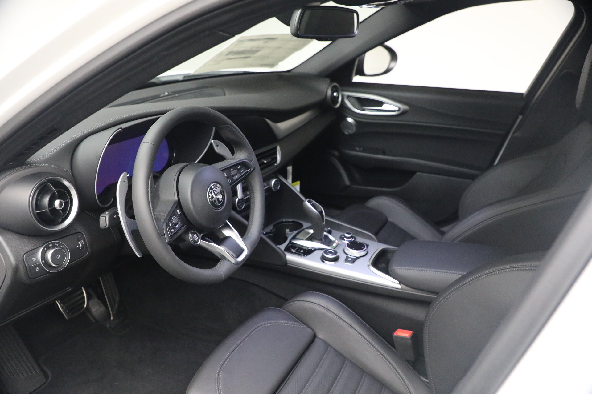 New 2026 Alfa Romeo Giulia AWD image 20