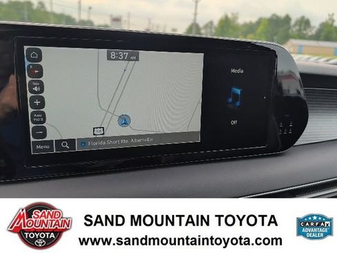 Used 2025 Hyundai Palisade Limited FWD image 24