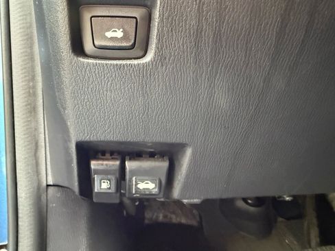 Used 2017 MAZDA MAZDA3 Sport w/ Preferred Equipment Package image 27