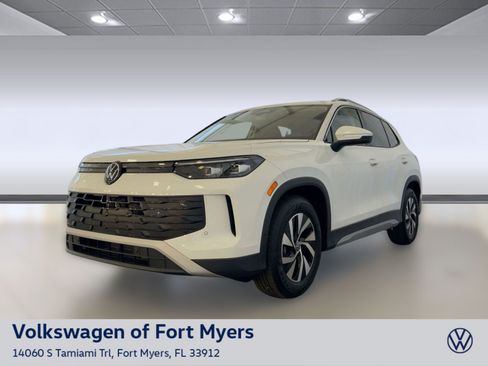 New 2026 Volkswagen Tiguan S FWD image 1