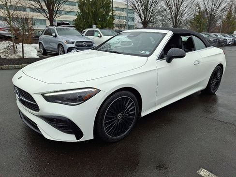 New 2026 Mercedes-Benz CLE 300 4MATIC Cabriolet image 3