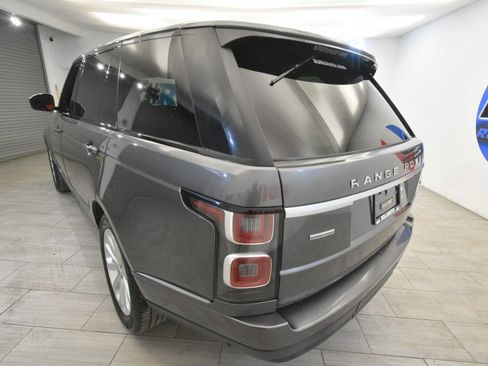 Used 2018 Land Rover Range Rover Long Wheelbase Supercharged image 3