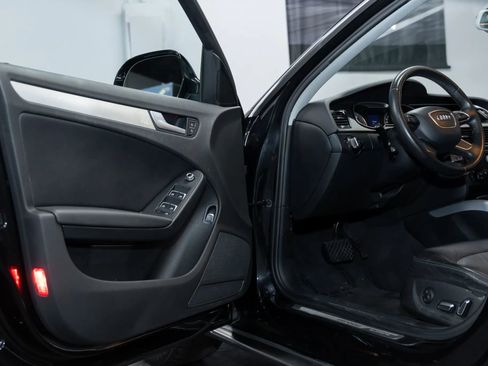 Used 2013 Audi A4 Premium w/ Convenience Pkg image 9