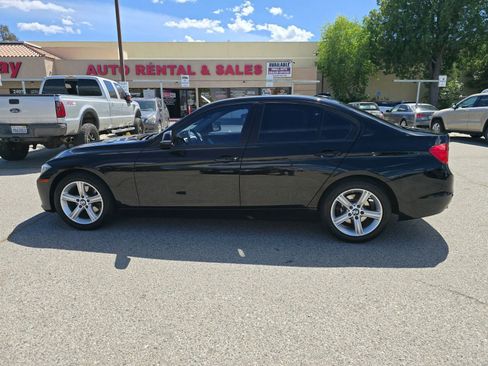 Used 2015 BMW 320i Sedan RWD image 8