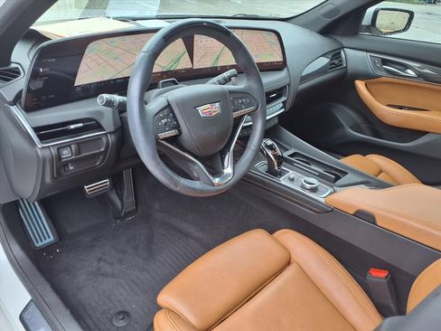 Used 2025 Cadillac CT5 Sport w/ Platinum Package RWD image 12