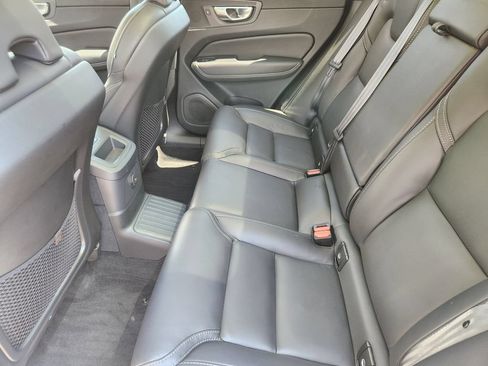 Used 2024 Volvo XC60 T8 Ultimate w/ Protection Package Premier AWD/4WD image 19