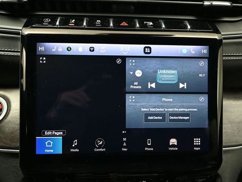 Used 2024 Jeep Grand Cherokee L Limited w/ Luxury Tech Group II image 36