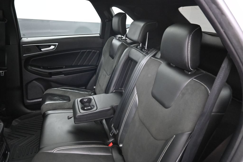 Used 2019 Ford Edge ST w/ Equipment Group 401A AWD/4WD image 27