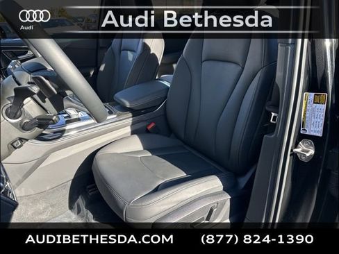Certified 2025 Audi Q7 3.0T Premium Plus w/ Premium Plus Package image 29