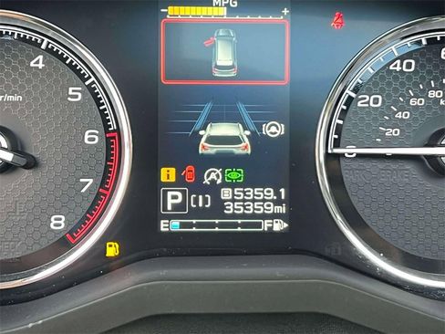 Used 2022 Subaru Forester Touring image 27