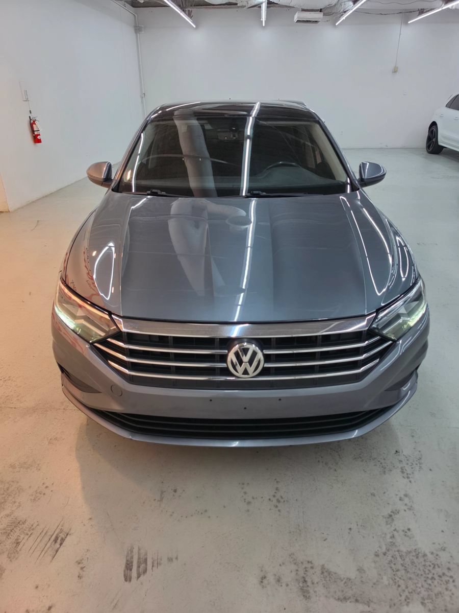 Used 2020 Volkswagen Jetta SE w/ SE Cold Weather Package FWD image 9