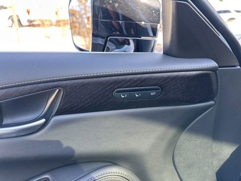 Used 2025 INFINITI QX60 Sensory w/ Vision Package image 49