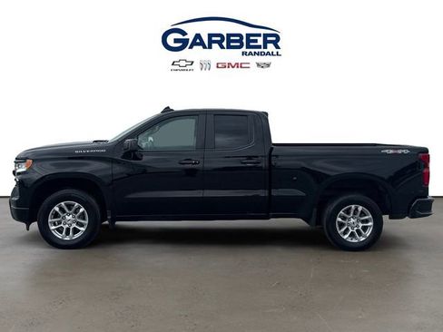 Used 2023 Chevrolet Silverado 1500 RST AWD/4WD image 2