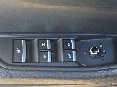 Used 2022 Audi A5 2.0T Premium image 26