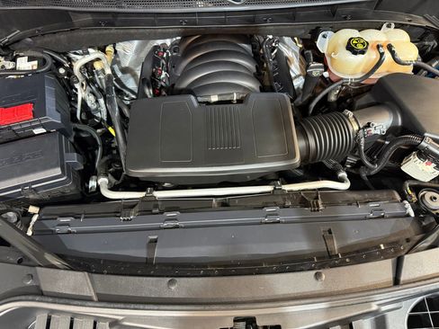 Certified 2022 Cadillac Escalade Premium Luxury w/ LPO, Radiant Package image 61