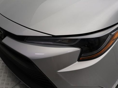 Certified 2024 Toyota Corolla LE image 3