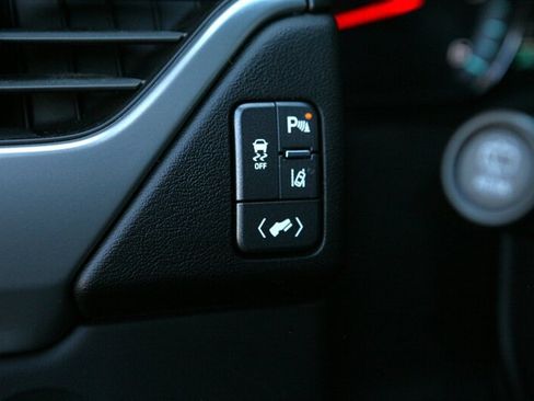 Used 2015 Chevrolet Suburban LTZ AWD/4WD image 14