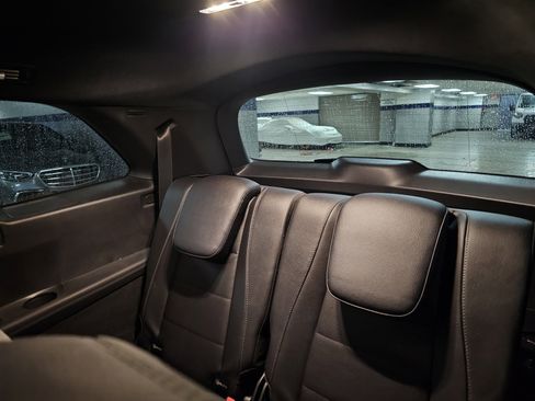 Certified 2025 Mercedes-Benz GLS 450 4MATIC image 9