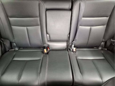 Certified 2024 Nissan Murano SV w/ SV Midnight Edition Package FWD image 16