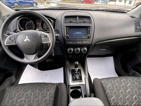 Used 2022 Mitsubishi Outlander Sport ES image 14