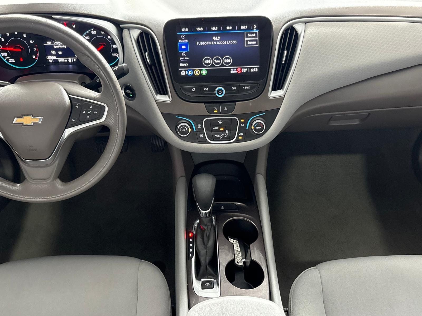 Used 2023 Chevrolet Malibu LS FWD image 17