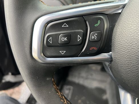 Certified 2023 Jeep Gladiator Overland image 19