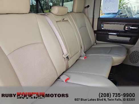 Used 2015 RAM 1500 Laramie w/ Convenience Group AWD/4WD image 31