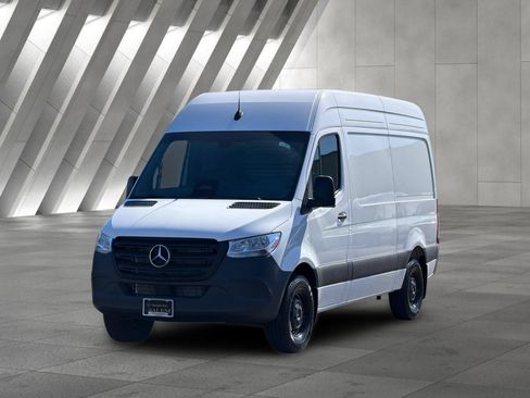 Used 2026 Mercedes-Benz Sprinter 2500 image 8