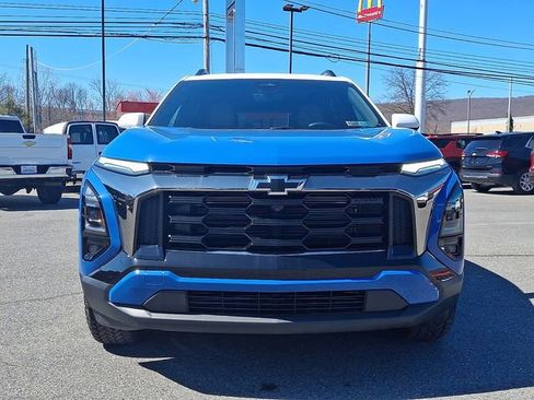 Certified 2025 Chevrolet Equinox ACTIV w/ Safety and Technology Package image 2