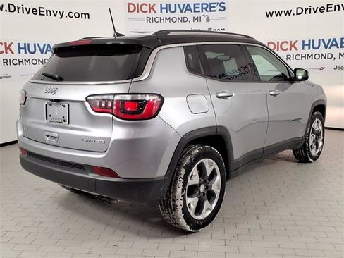 Used 2019 Jeep Compass Limited image 4