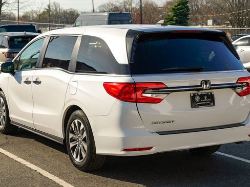 Used 2023 Honda Odyssey EX-L image 5