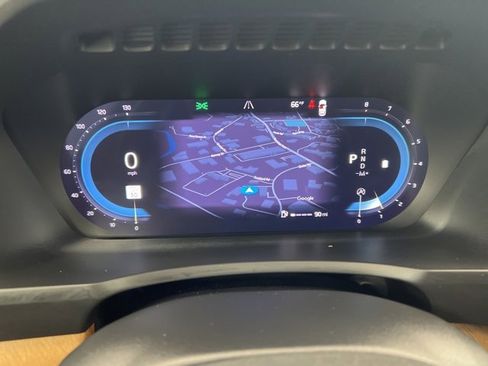 Used 2024 Volvo XC90 B6 Plus image 18