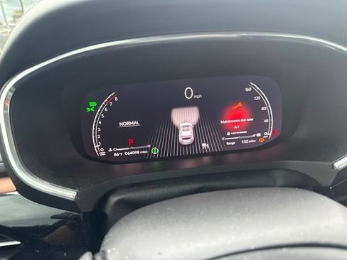 Used 2022 Acura MDX FWD w/ Technology Package image 6