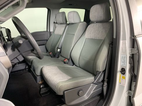 Used 2023 Ford F150 XLT w/ XTR Package image 26